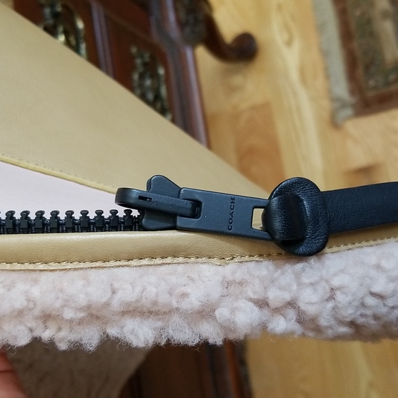 Coach Reversible shearling jacket New Without Tags - Picture 4 of 8